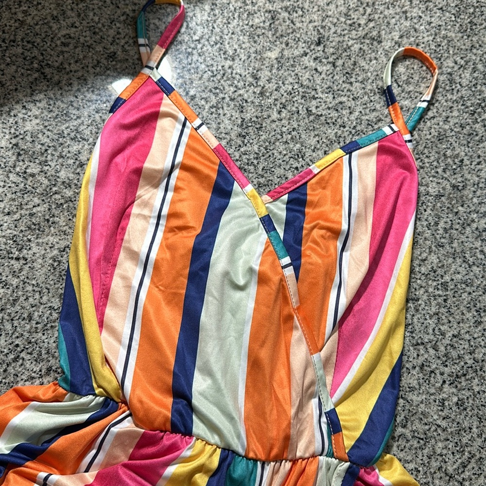 COLORFUL LONG SLID DRESS SIZE SMALL